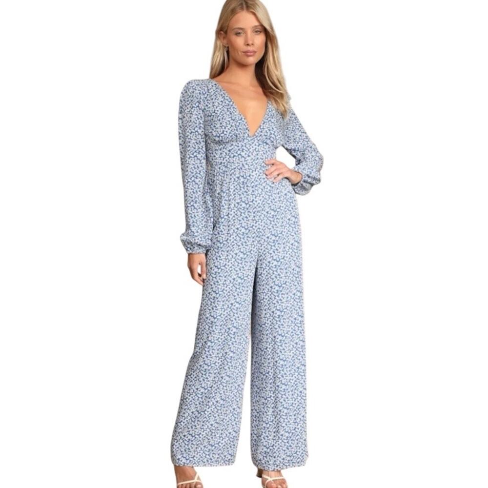 Lulus Afternoon Out Blue Floral Print Long Sleeve Jumpsuit Size Large